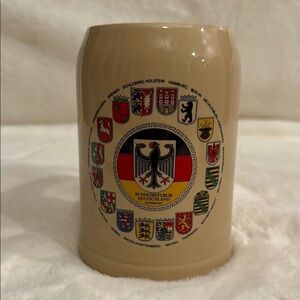 WS Bundesrepublik Deutschland Germany .5 Liter- 16.9oz Beer Stein